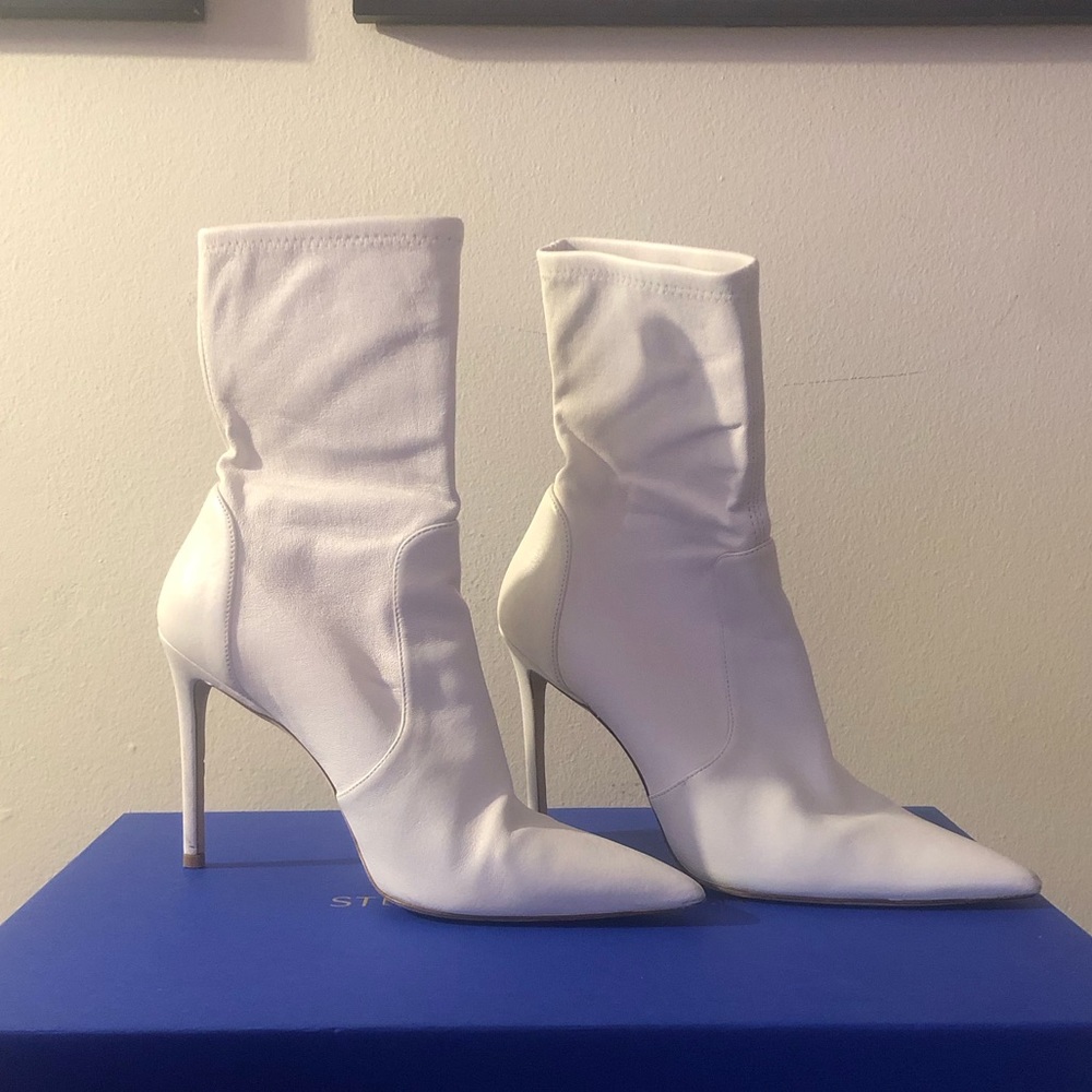 Stuart Weitzman Stuart 100 Stretch Bootie - white